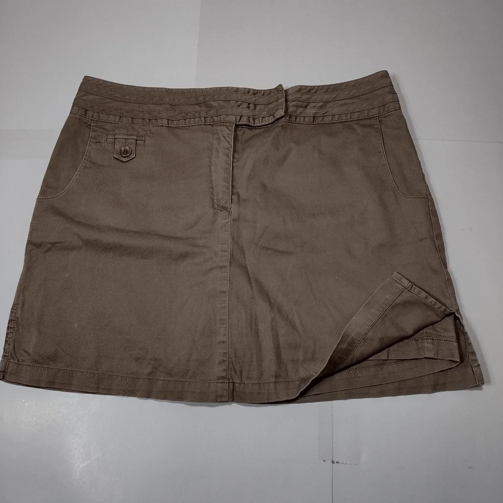 Bamboo Traders Women's Tan Skirt/Short Size (12)